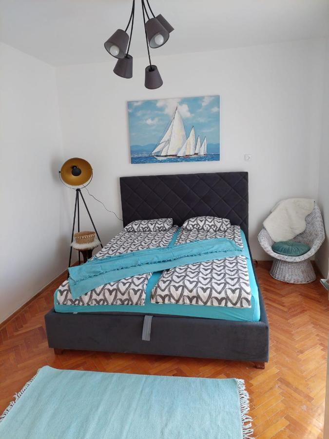 Vila Katica Bribir  Luaran gambar