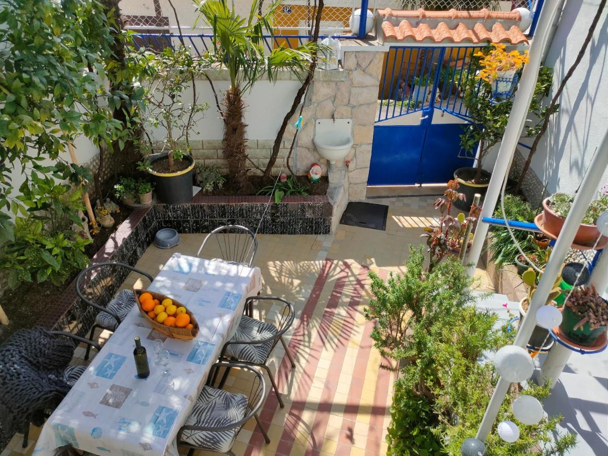 Vila Katica Bribir  Luaran gambar