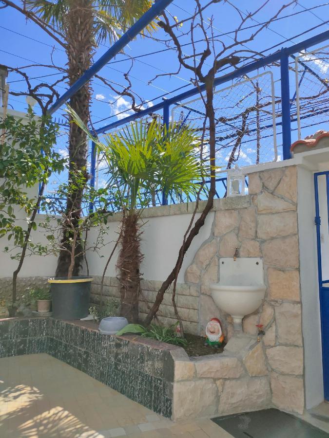 Vila Katica Bribir  Luaran gambar